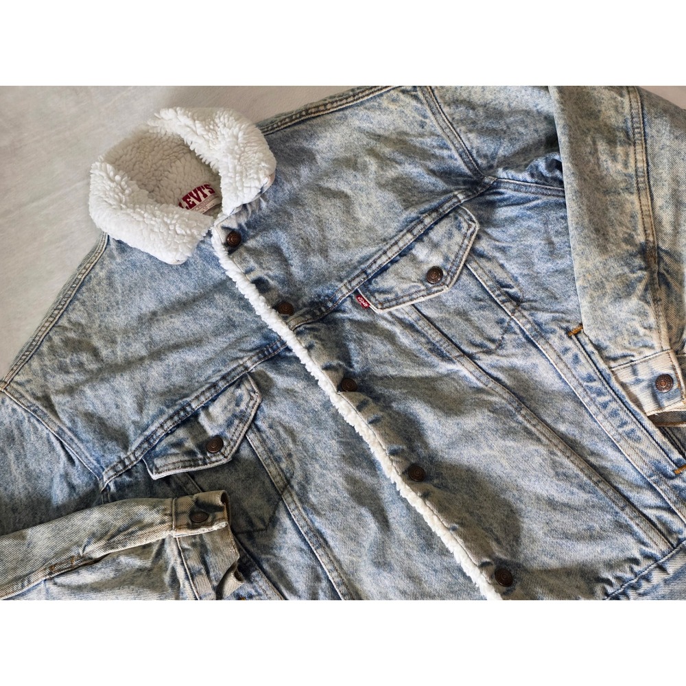 Vintage Levis Sherpa Lined Denim Trucker Jacket Acid Wash 70609 0219 Blue Medium